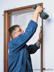 Установка дверей